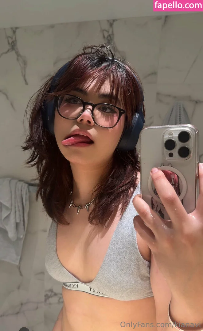 KianaVi Onlyfans Photo Gallery 