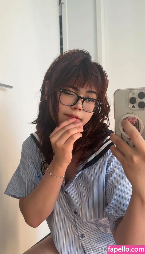 KianaVi Onlyfans Photo Gallery 