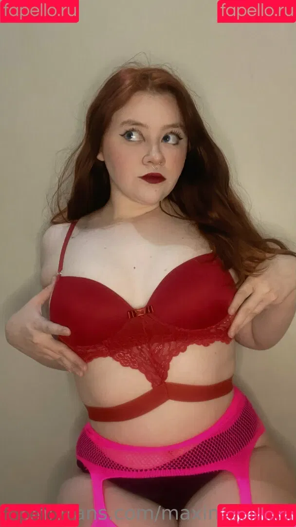 maxineaurora Onlyfans Photo Gallery 