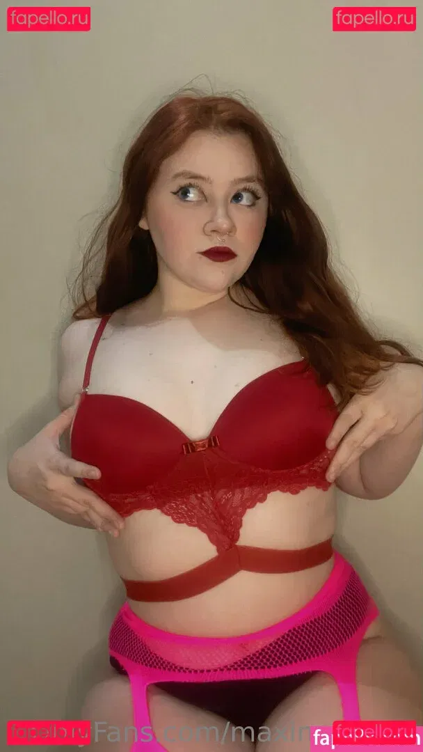 maxineaurora Onlyfans Photo Gallery 