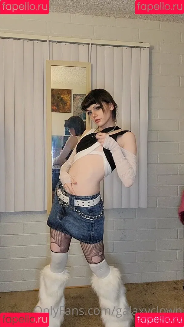 Galaxy Clown Onlyfans Photo Gallery 