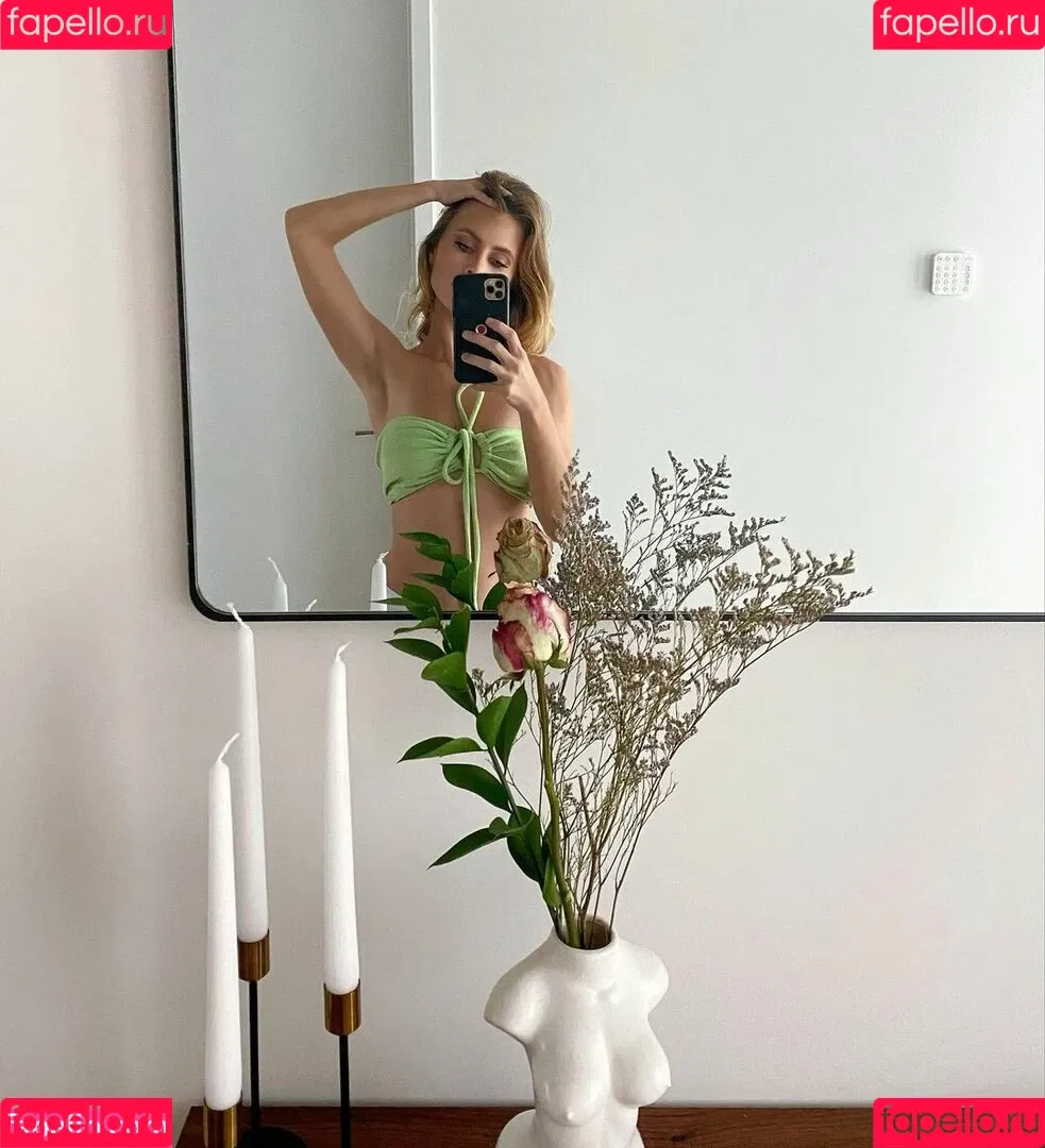 Anya Olsen Onlyfans Photo Gallery 