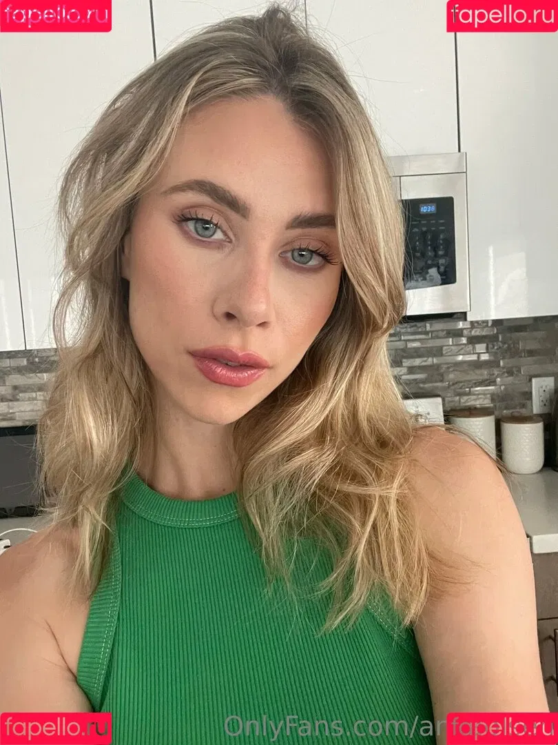 Anya Olsen Onlyfans Photo Gallery 