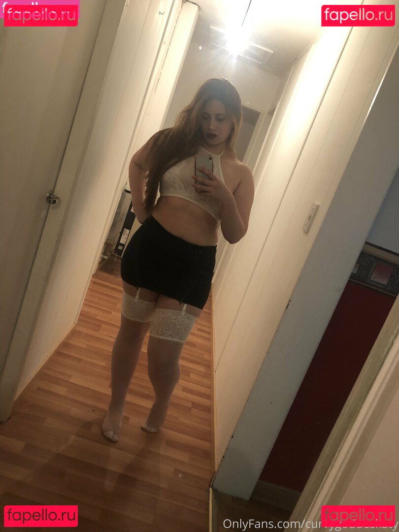 curvygoddeskaty Nude Onlyfans Photo 13