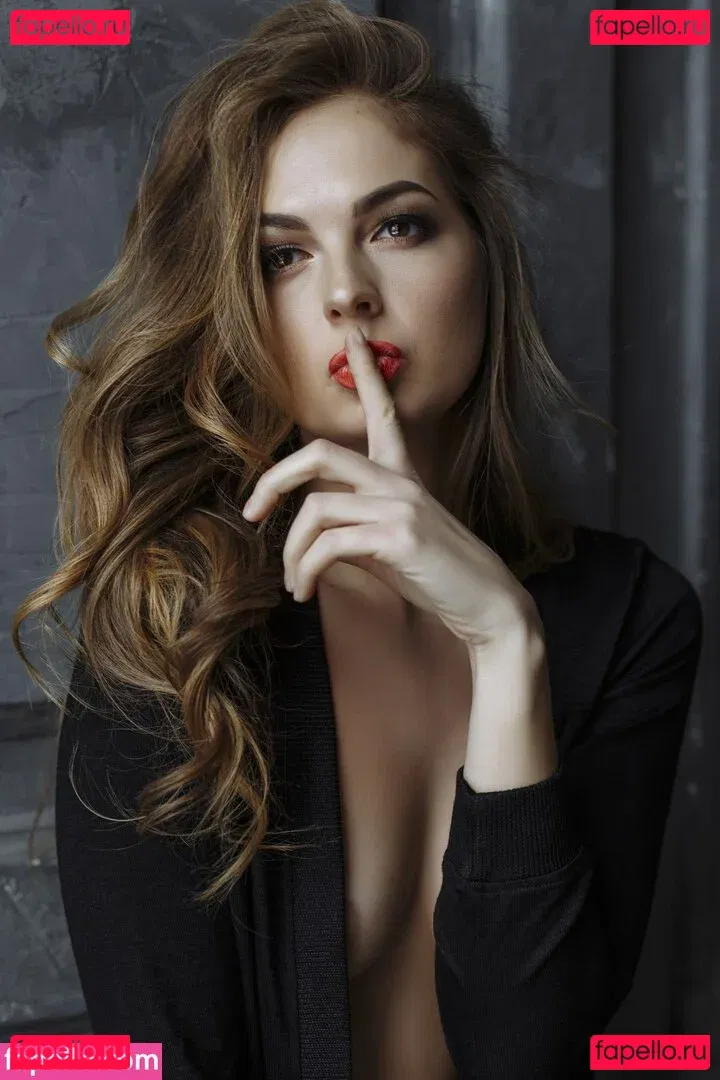 Kat3martynova Onlyfans Photo Gallery 