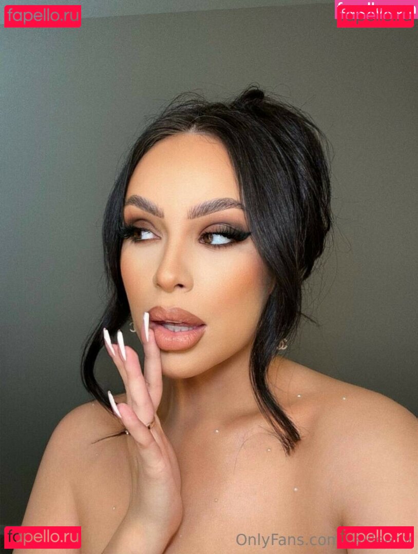 Rayleen Vega Nude Onlyfans Photo 16