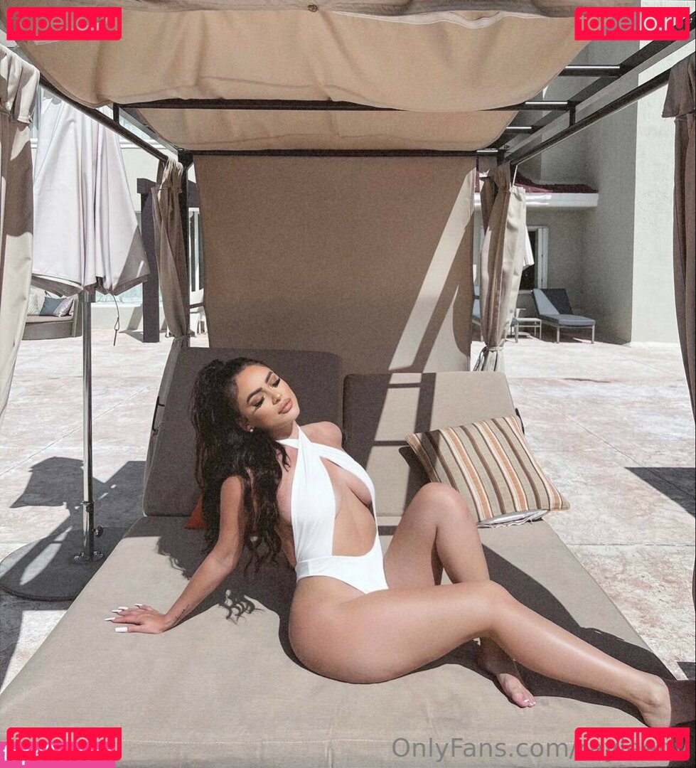 Rayleen Vega Nude Onlyfans Photo 6