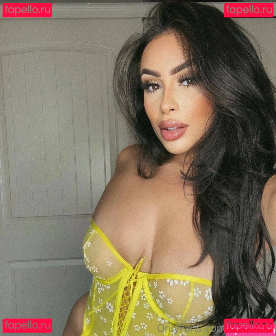 Rayleen Vega Nude Onlyfans Photo 5