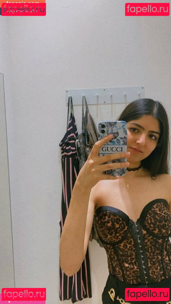 Desiaurora Nude Onlyfans Photo 42