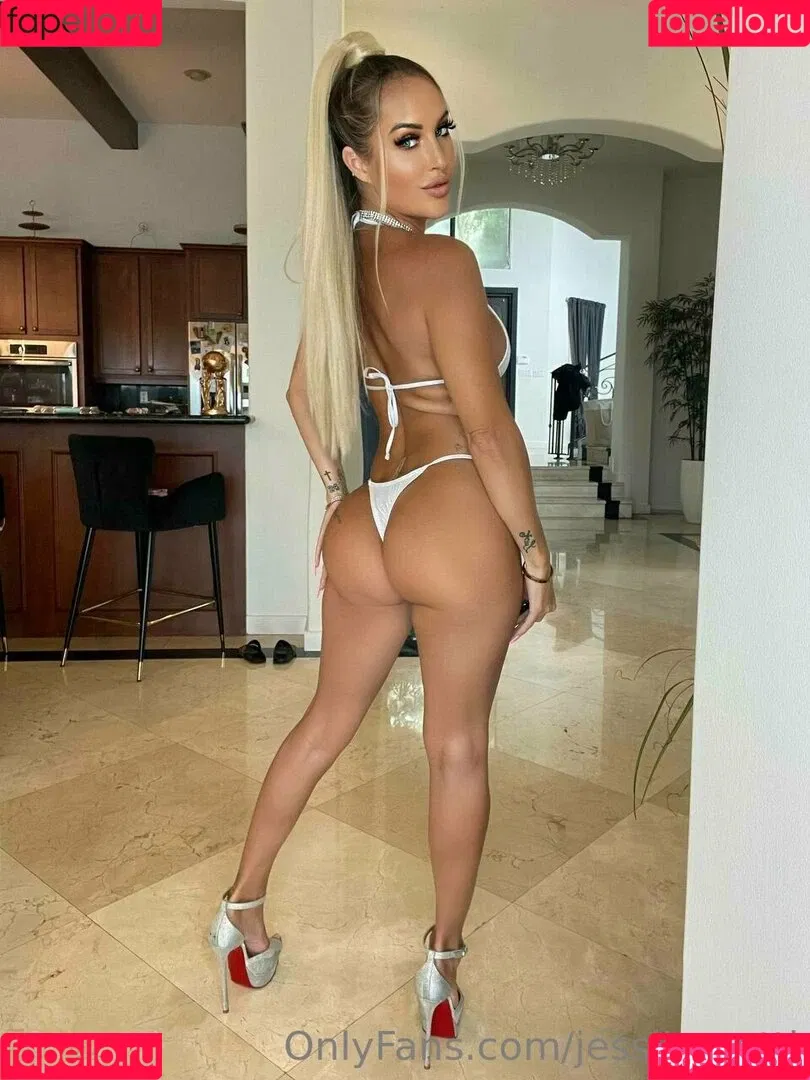 jessikagotti Onlyfans Photo Gallery 