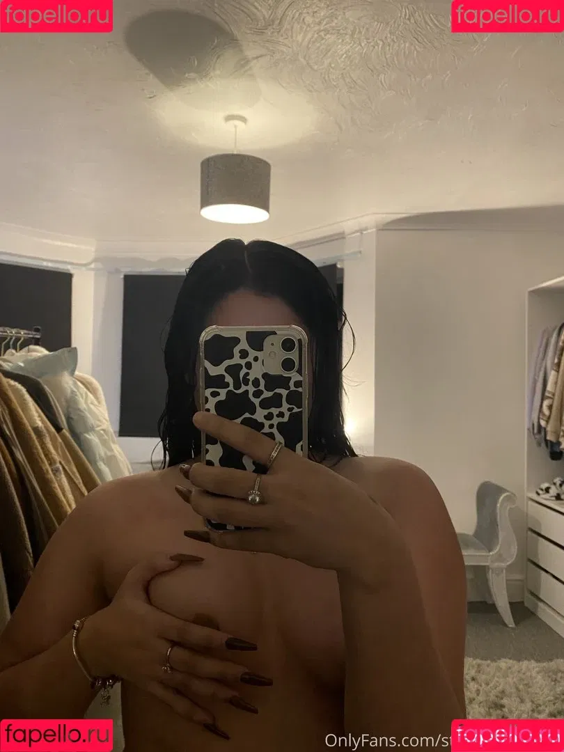 Mel Farahmand Onlyfans Photo Gallery 