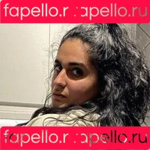 Mel Farahmand Onlyfans Photo Gallery 