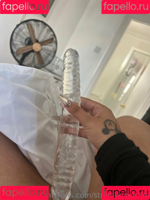 Mel Farahmand Onlyfans Photo Gallery 