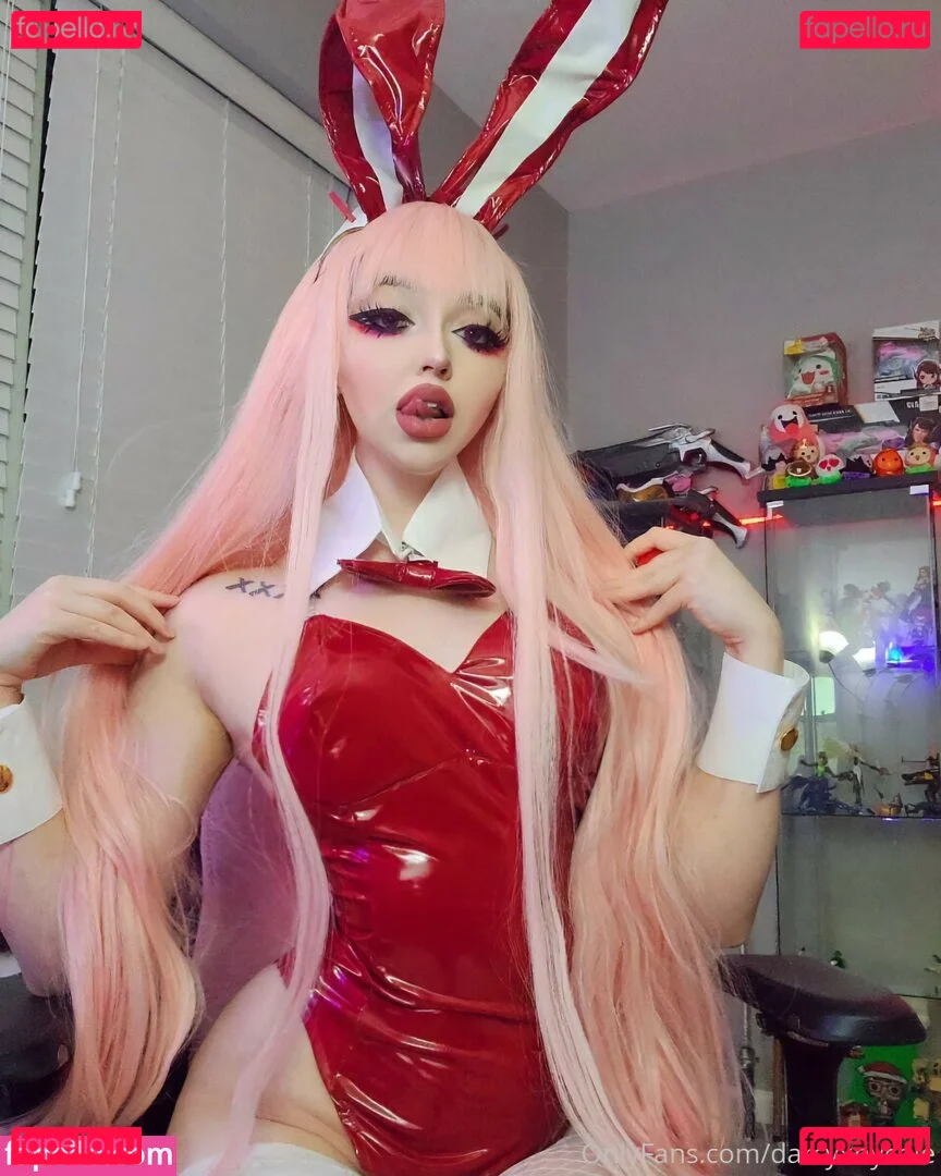 Darcy Nycole Onlyfans Photo Gallery 