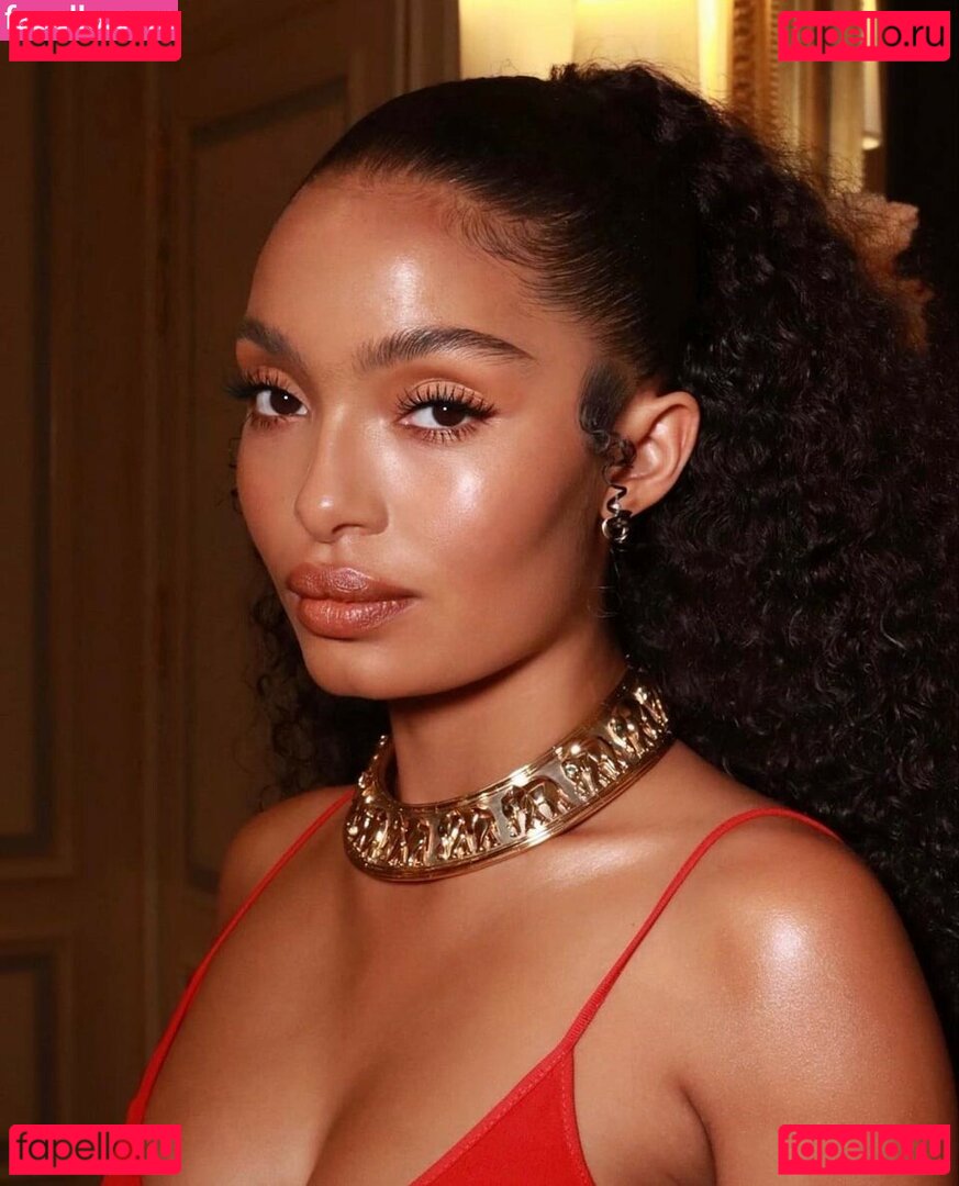 Yara Shahidi Nude Onlyfans Photo 38