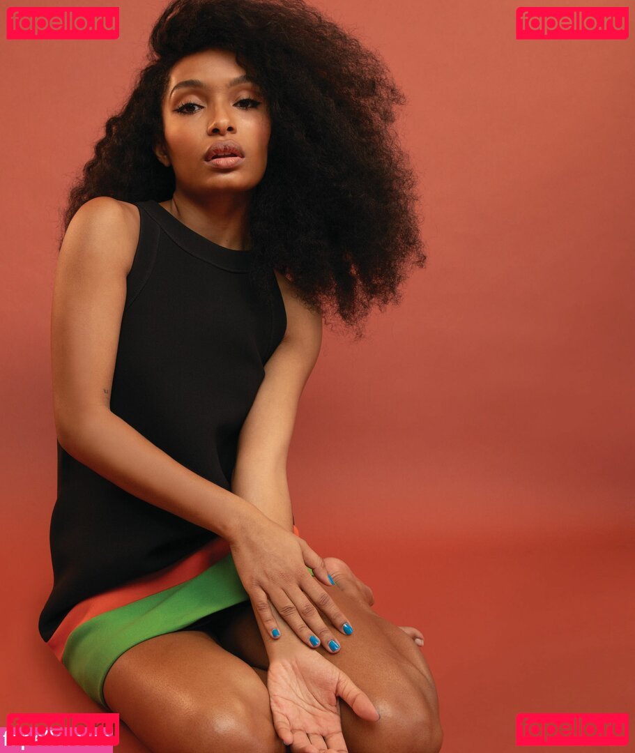 Yara Shahidi Nude Onlyfans Photo 19