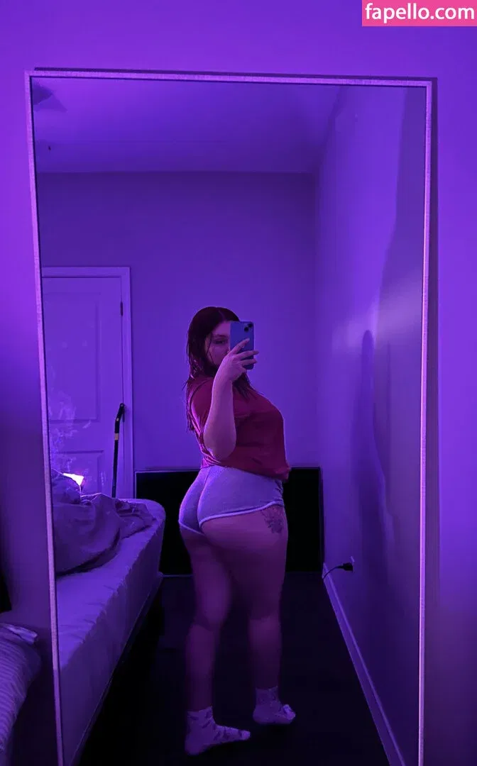 mixhelleeg Onlyfans Photo Gallery 