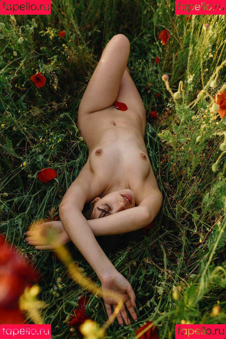 Nemmy Horin Onlyfans Photo Gallery 