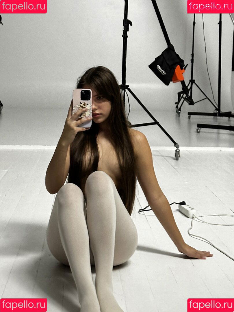 Nemmy Horin Onlyfans Photo Gallery 