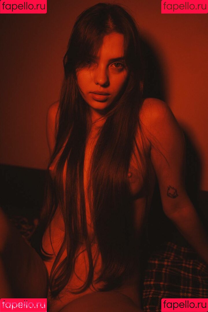 Nemmy Horin Onlyfans Photo Gallery 