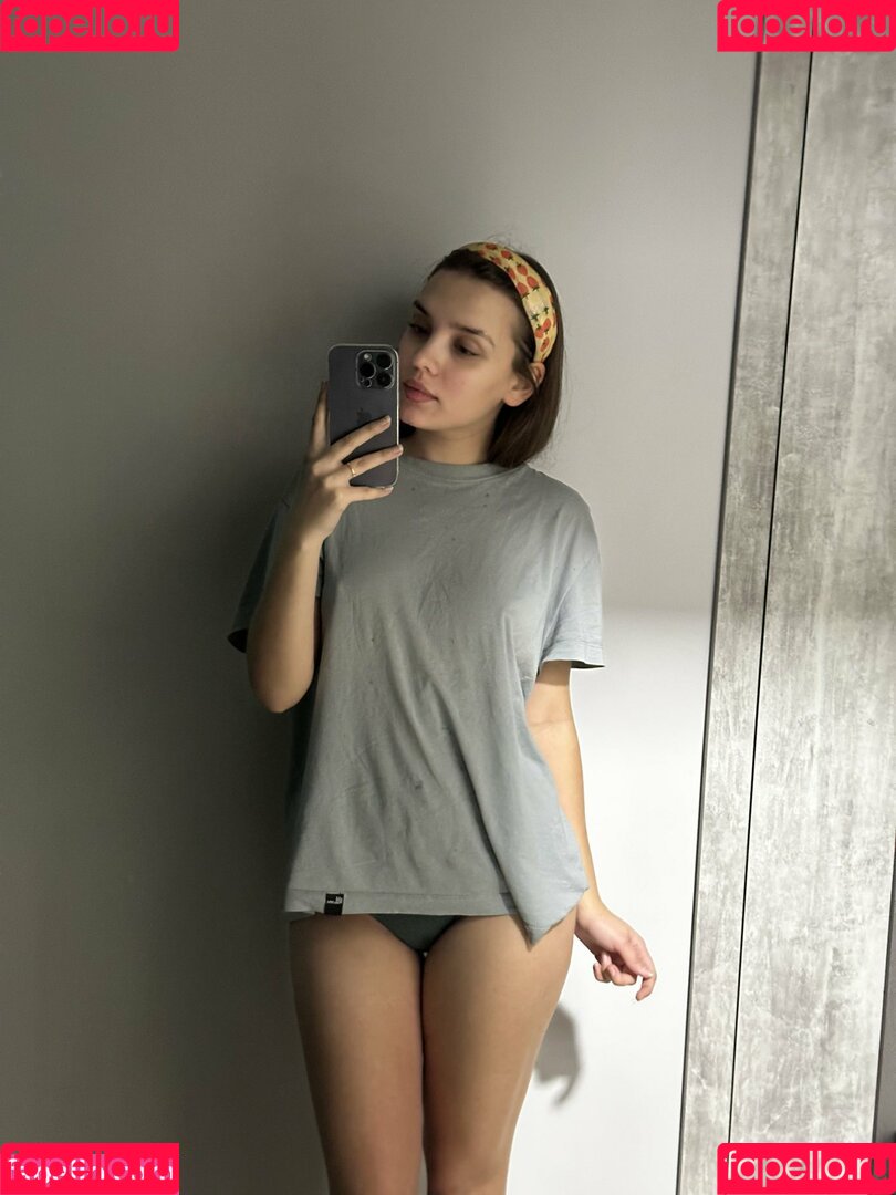 Nemmy Horin Onlyfans Photo Gallery 