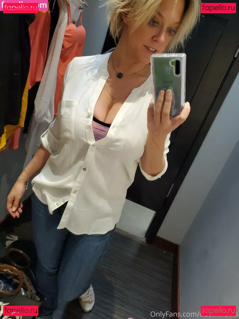 deewilliams Onlyfans Photo Gallery 