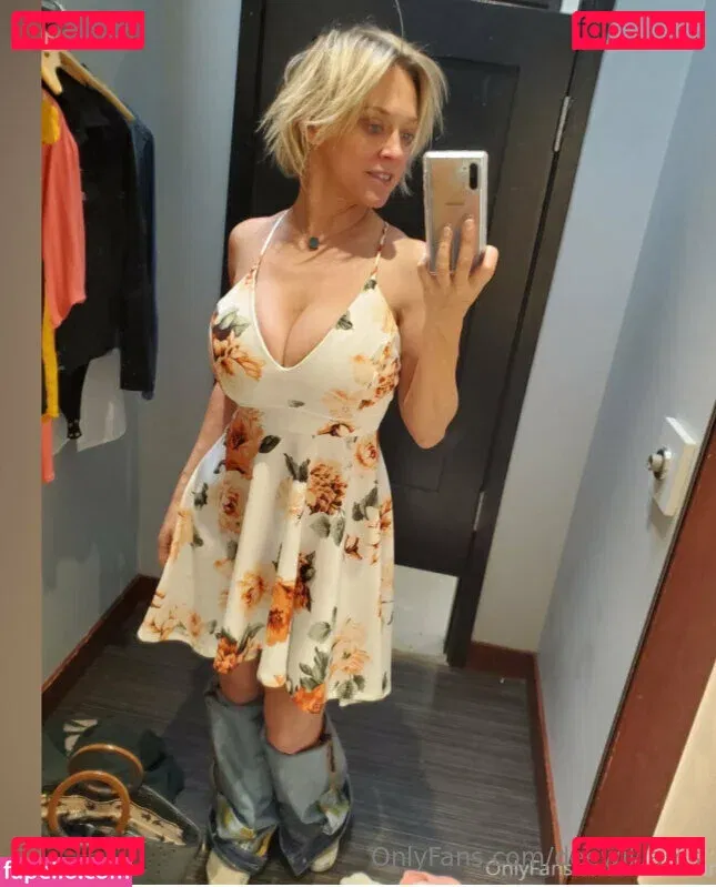 deewilliams Onlyfans Photo Gallery 