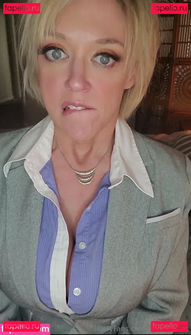 deewilliams Onlyfans Photo Gallery 