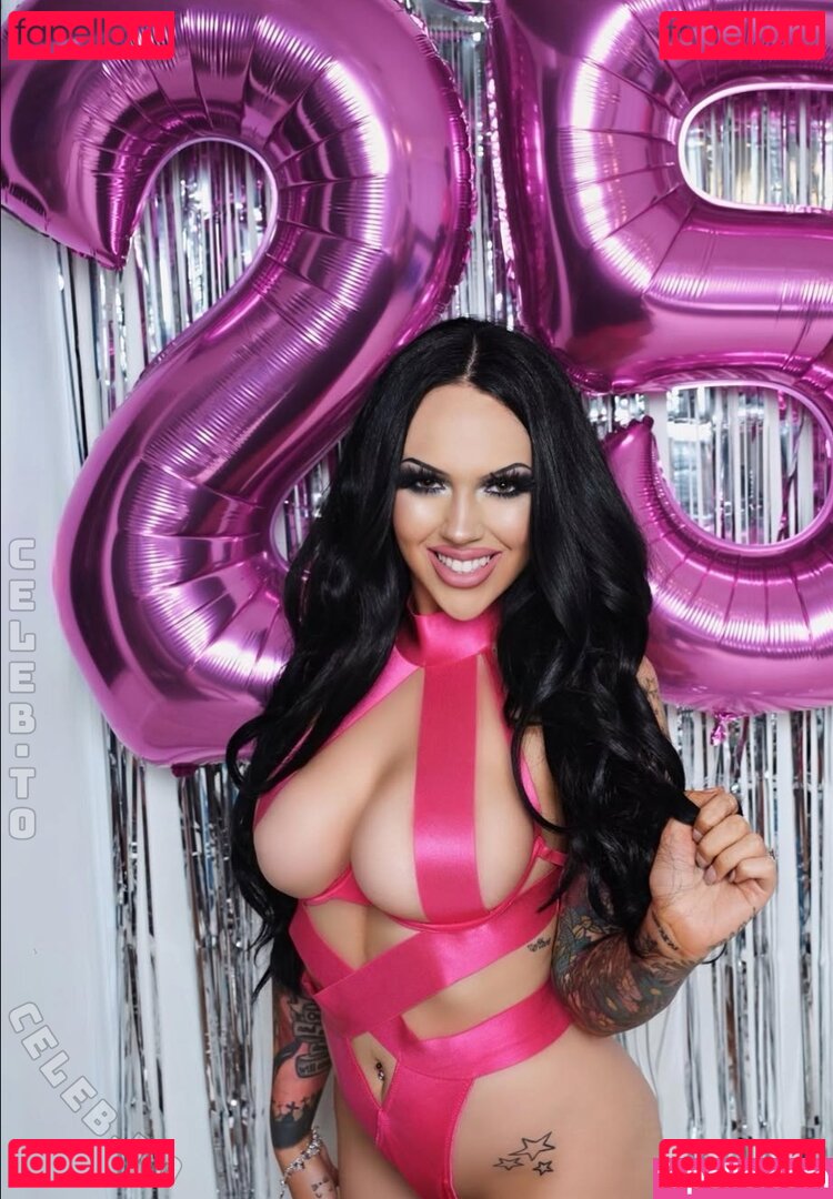 Molly Rennick Nude Onlyfans Photo 24