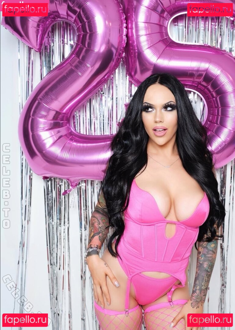 Molly Rennick Nude Onlyfans Photo 23