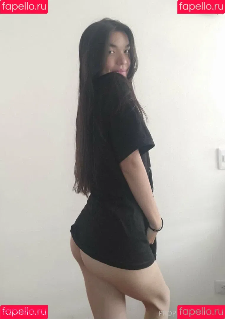lu_to Onlyfans Photo Gallery 