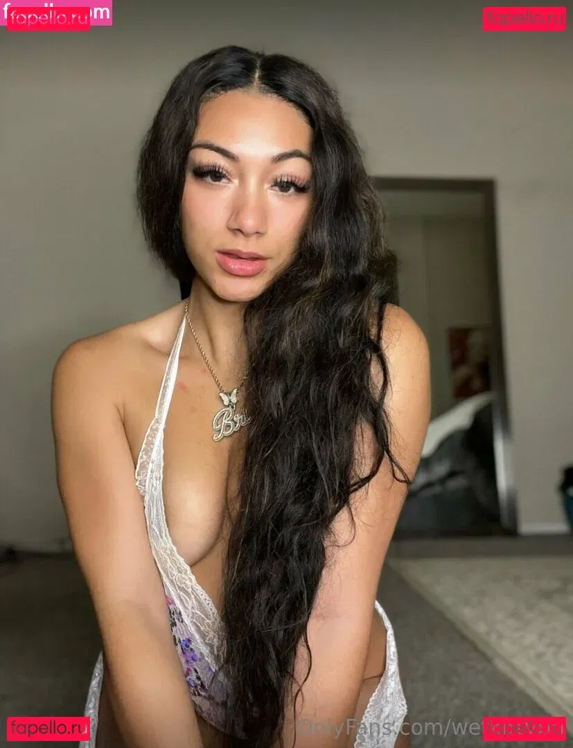 wetkittybri Onlyfans Photo Gallery 