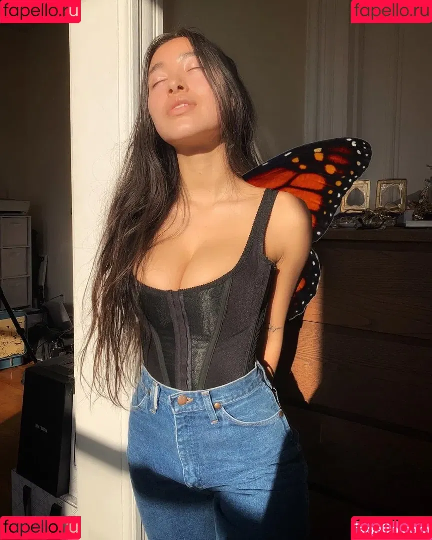 Hitomi Mochizuki Onlyfans Photo Gallery 