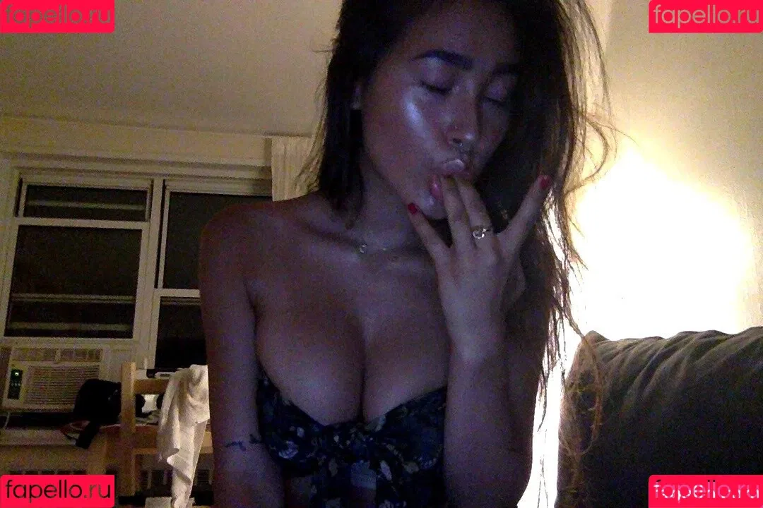 Hitomi Mochizuki Onlyfans Photo Gallery 