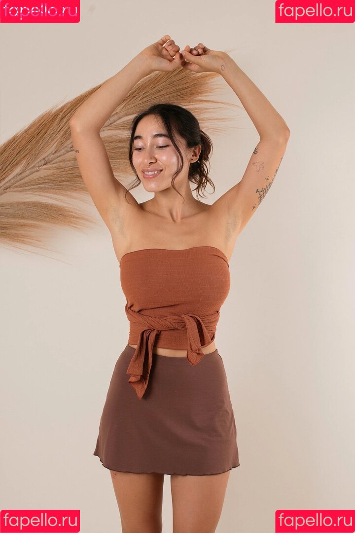 Hitomi Mochizuki Onlyfans Photo Gallery 