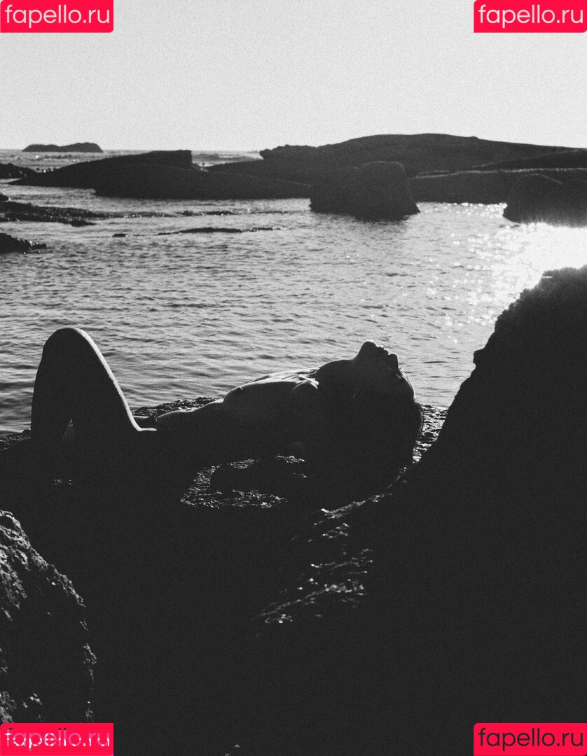 Hitomi Mochizuki Onlyfans Photo Gallery 