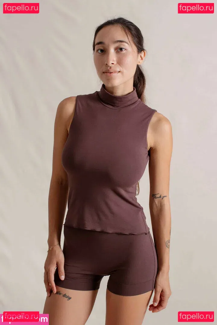 Hitomi Mochizuki Onlyfans Photo Gallery 