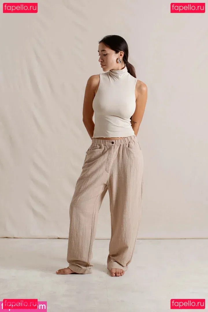 Hitomi Mochizuki Onlyfans Photo Gallery 