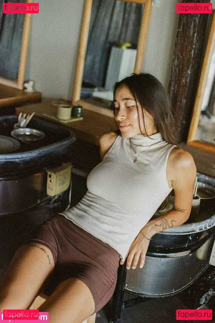 Hitomi Mochizuki Onlyfans Photo Gallery 