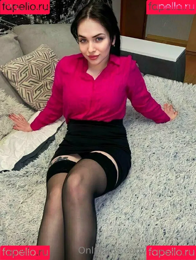ellie.miss Onlyfans Photo Gallery 