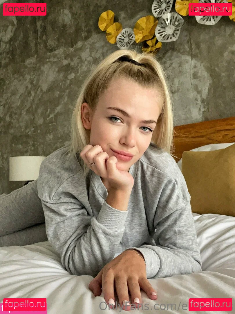 ellie.miss Onlyfans Photo Gallery 