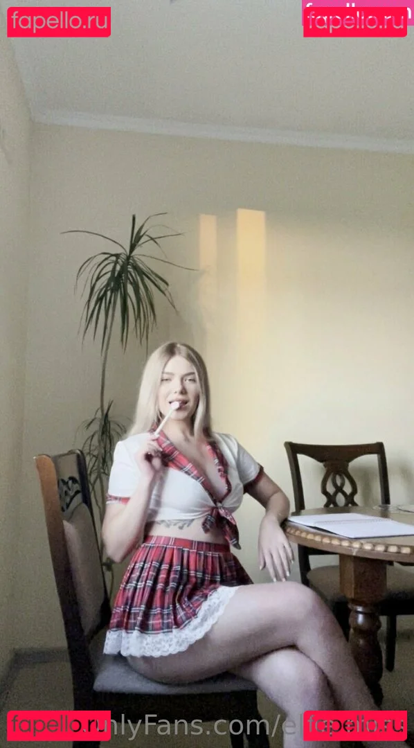 ellie.miss Onlyfans Photo Gallery 