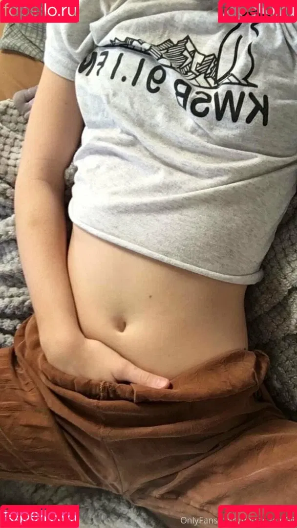 bananagirl98 Onlyfans Photo Gallery 