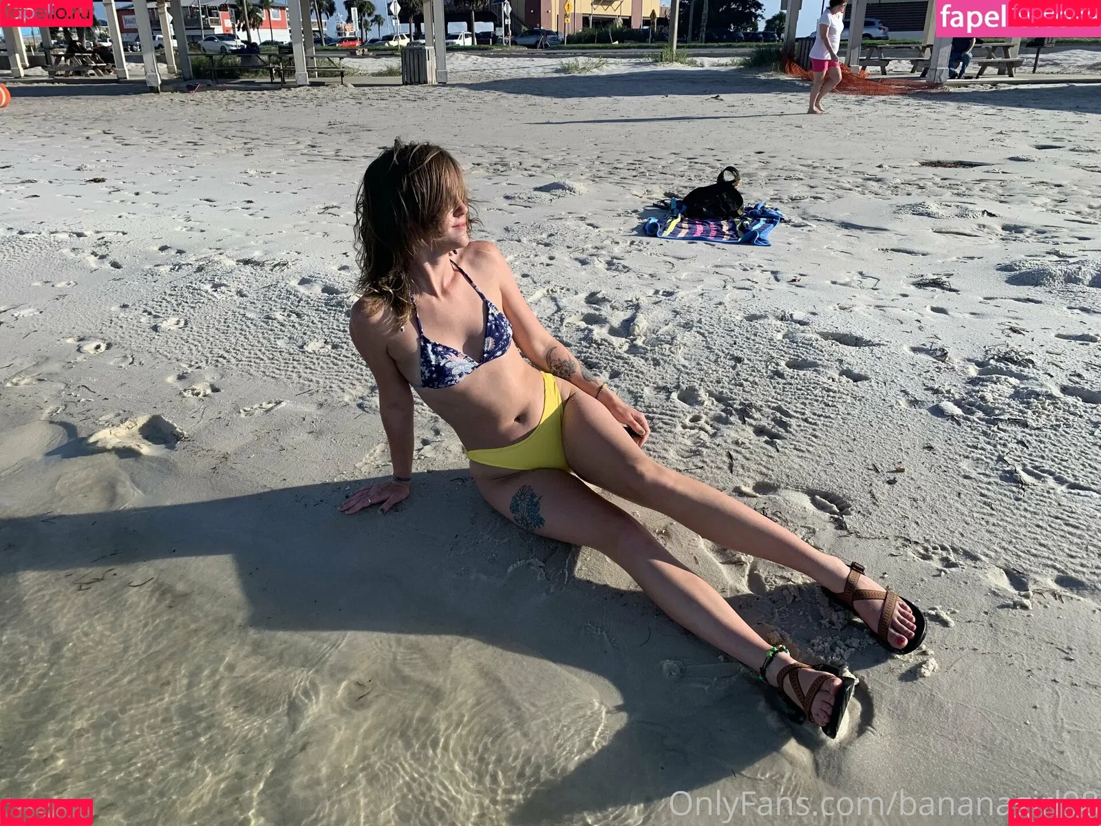 bananagirl98 Onlyfans Photo Gallery 