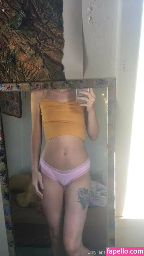 bananagirl98 Onlyfans Photo Gallery 