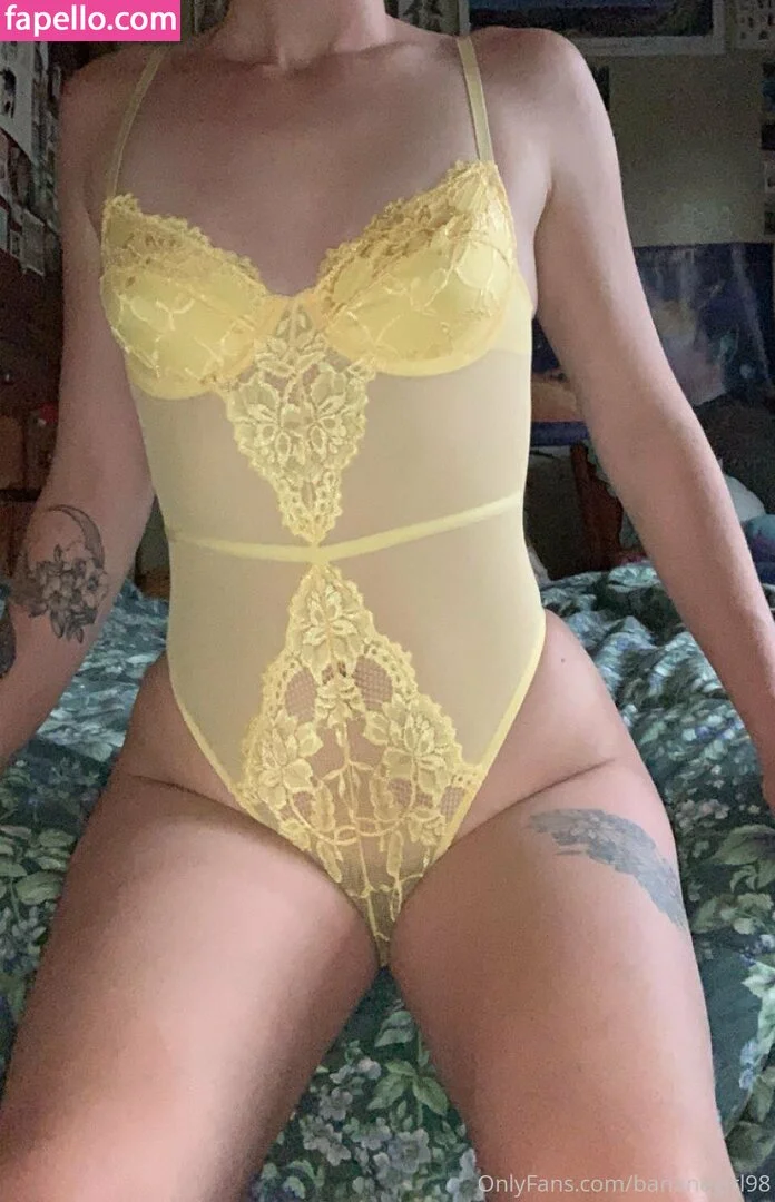 bananagirl98 Onlyfans Photo Gallery 