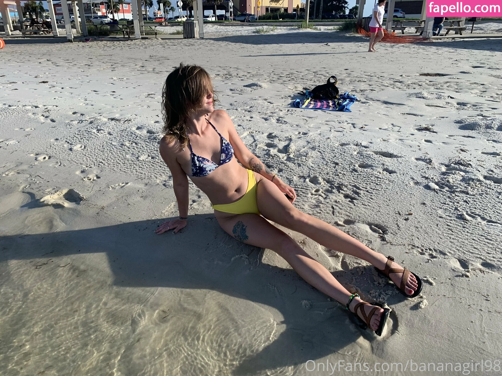 bananagirl98 Onlyfans Photo Gallery 