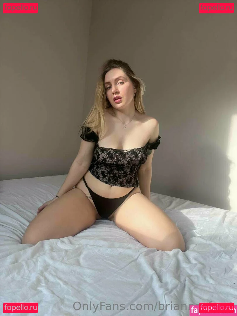 Brianna Frost Onlyfans Photo Gallery 