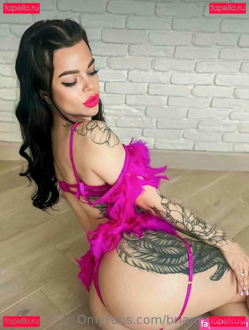 Brianna Frost Onlyfans Photo Gallery 