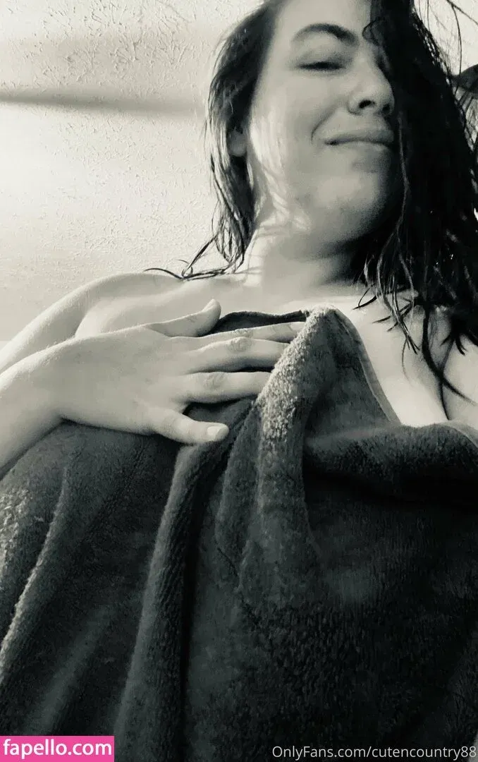 cutencountry88 Onlyfans Photo Gallery 